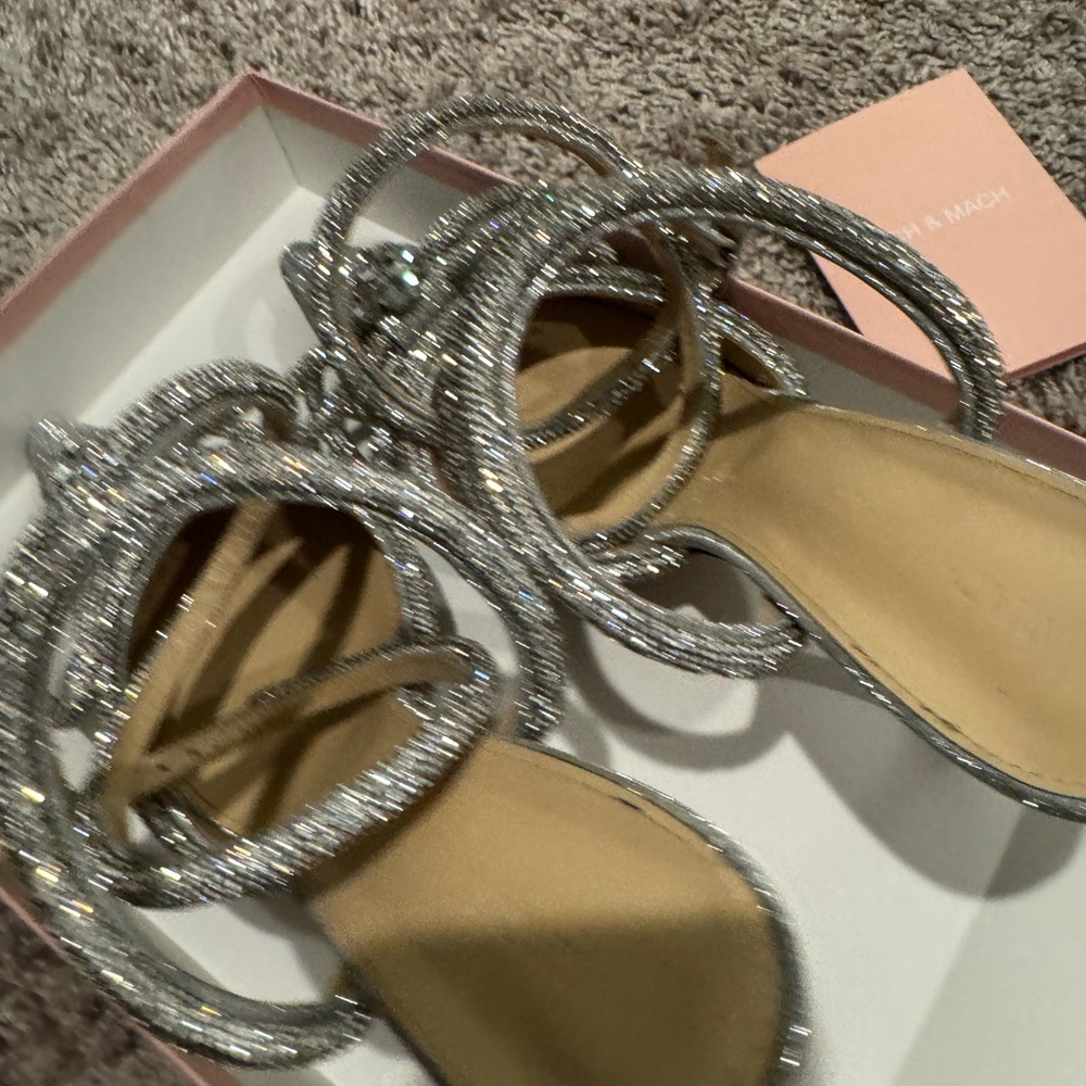 Mach & Mach - Picture 3 of 15